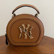 Load image into Gallery viewer, Luxury NY Purses
