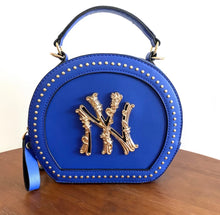 Load image into Gallery viewer, Luxury NY Purses
